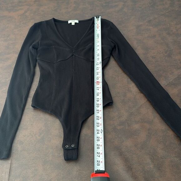 NWOT Devlin Bodysuit by Agolde - Picture 9 of 14